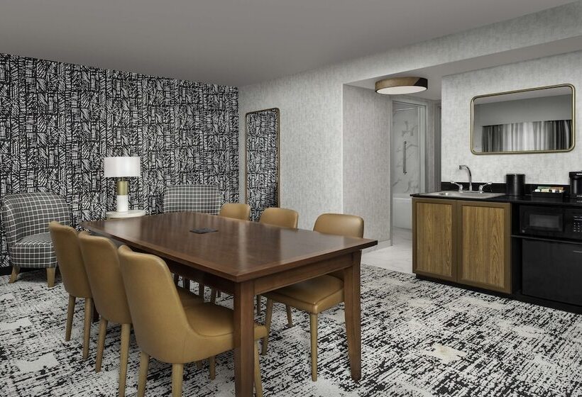 Отель Embassy Suites By Hilton Dulles North Loudoun