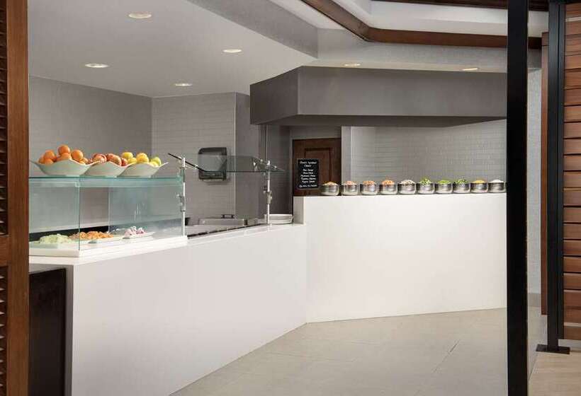 Отель Embassy Suites By Hilton Dulles North Loudoun