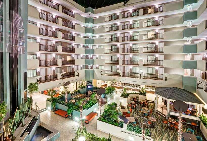 فندق Embassy Suites By Hilton Fort Myers Estero