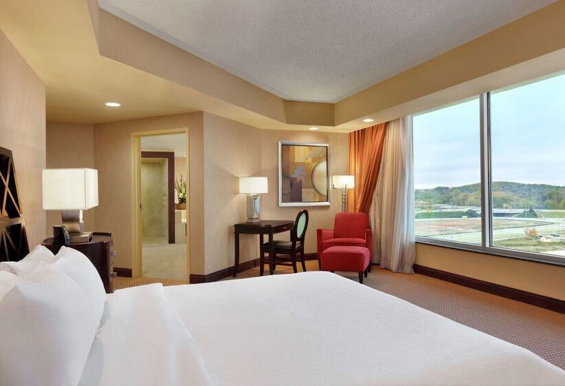 هتل Embassy Suites By Hilton Huntsville