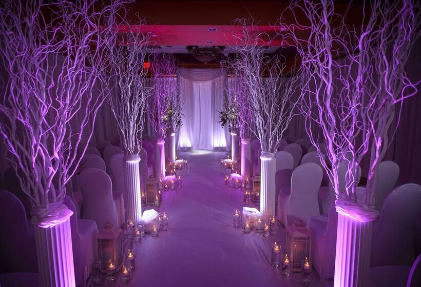 هتل Embassy Suites By Hilton Huntsville