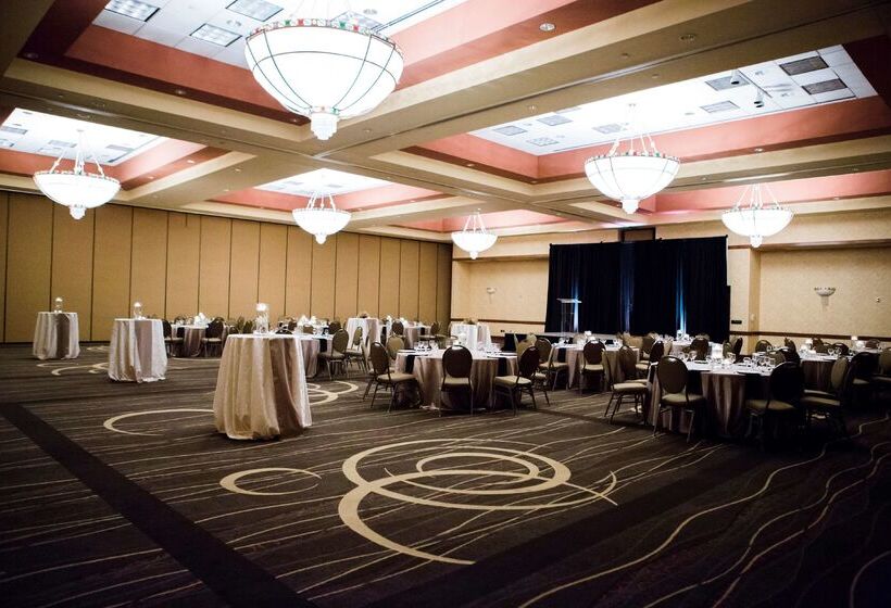 فندق Embassy Suites By Hilton Nashville South Cool Springs