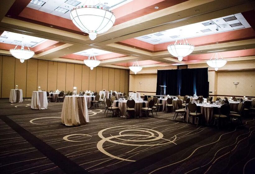 فندق Embassy Suites By Hilton Nashville South Cool Springs