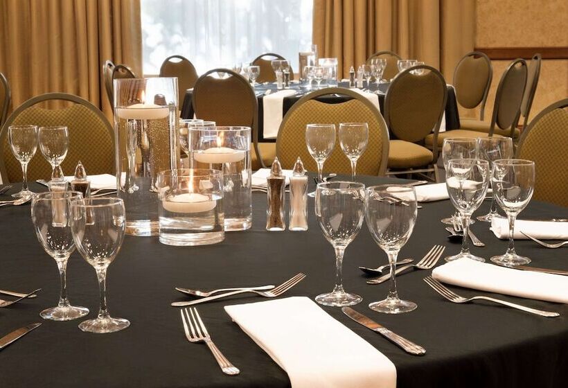 فندق Embassy Suites By Hilton Nashville South Cool Springs