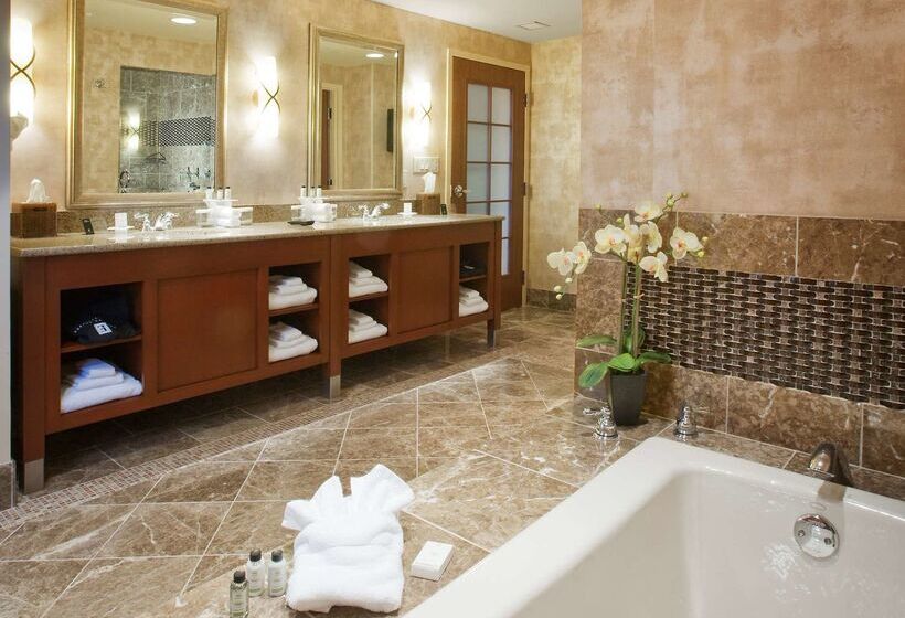 Embassy Suites By Hilton Norman Hotel & Conference Center