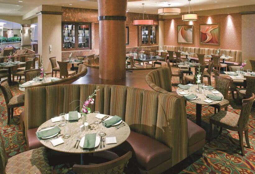 Embassy Suites By Hilton Norman Hotel & Conference Center