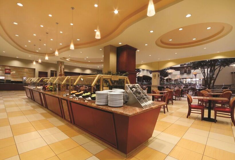 Embassy Suites By Hilton Norman Hotel & Conference Center