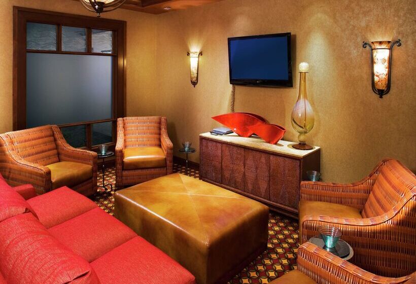 Embassy Suites By Hilton Norman Hotel & Conference Center