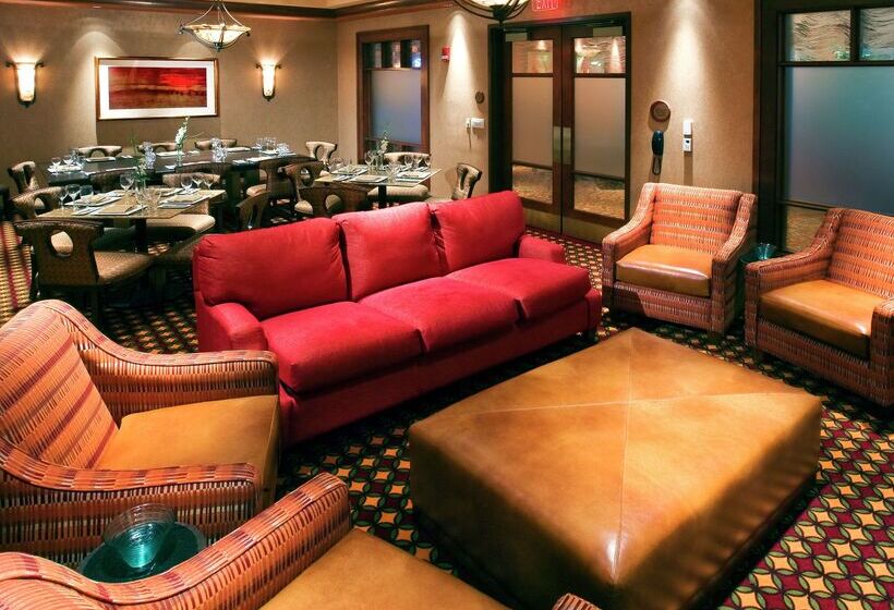 Embassy Suites By Hilton Norman Hotel & Conference Center