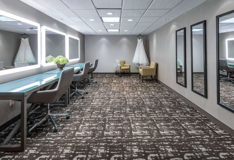 בית מלון כפרי Embassy Suites By Hilton St. Louis St. Charles