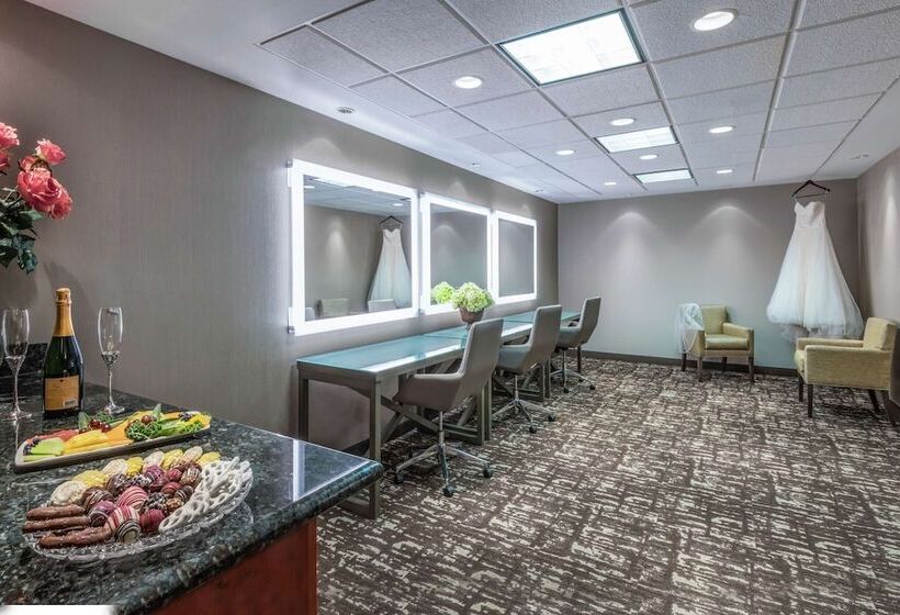 בית מלון כפרי Embassy Suites By Hilton St. Louis St. Charles