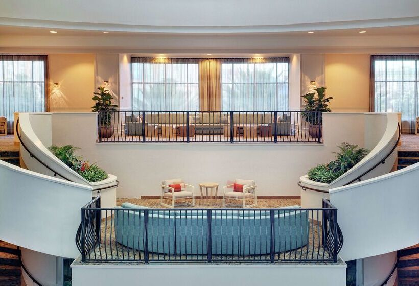 בית מלון כפרי Embassy Suites By Hilton Tampa Downtown Convention Center