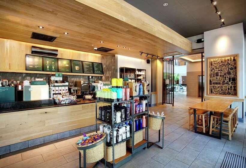 فندق Embassy Suites By Hilton Tampa Downtown Convention Center