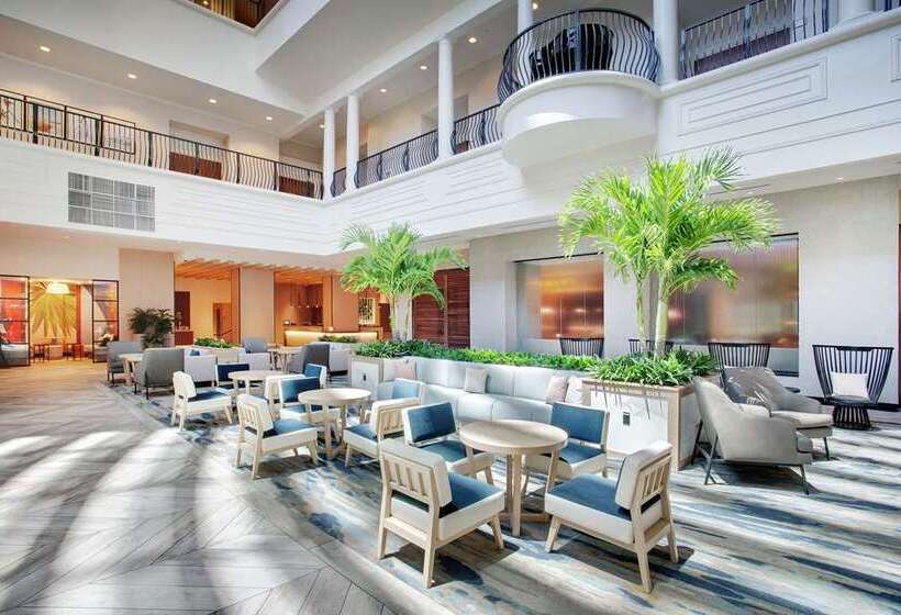 בית מלון כפרי Embassy Suites By Hilton Tampa Downtown Convention Center