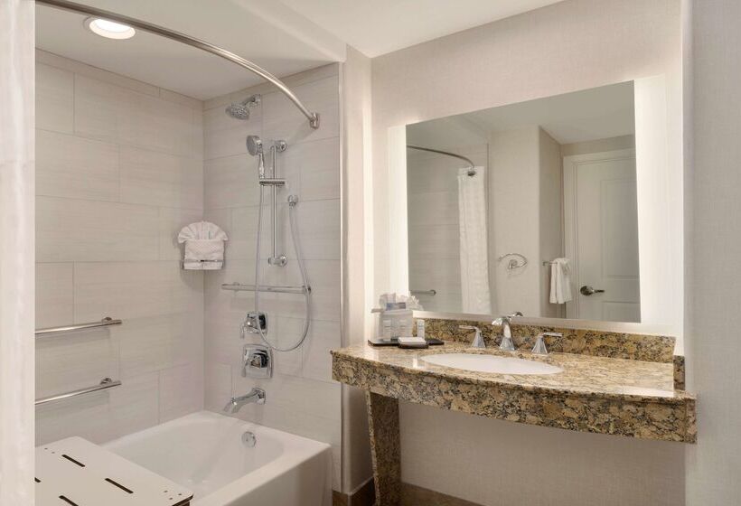 هتل Embassy Suites By Hilton Tucson Paloma Village