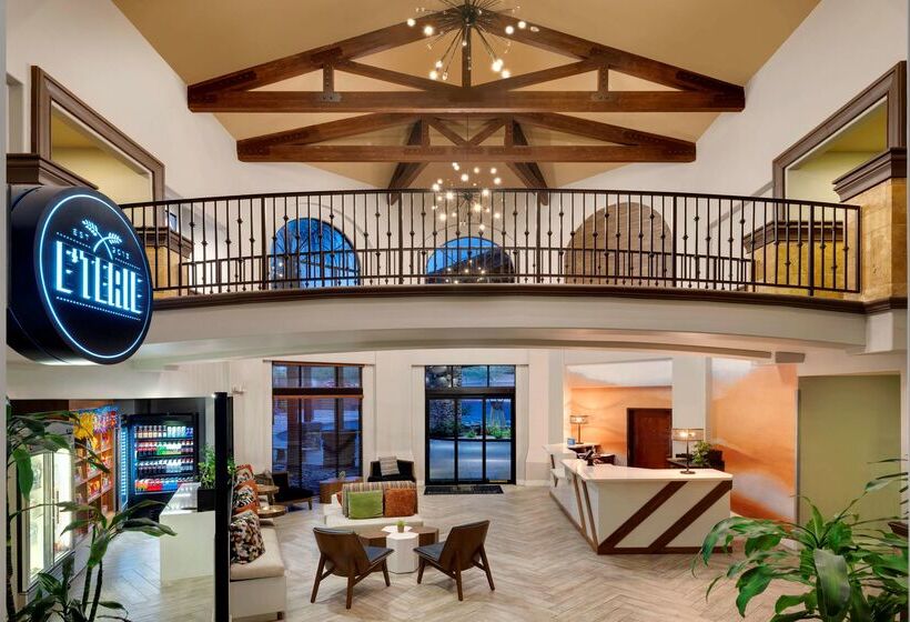 هتل Embassy Suites By Hilton Tucson Paloma Village