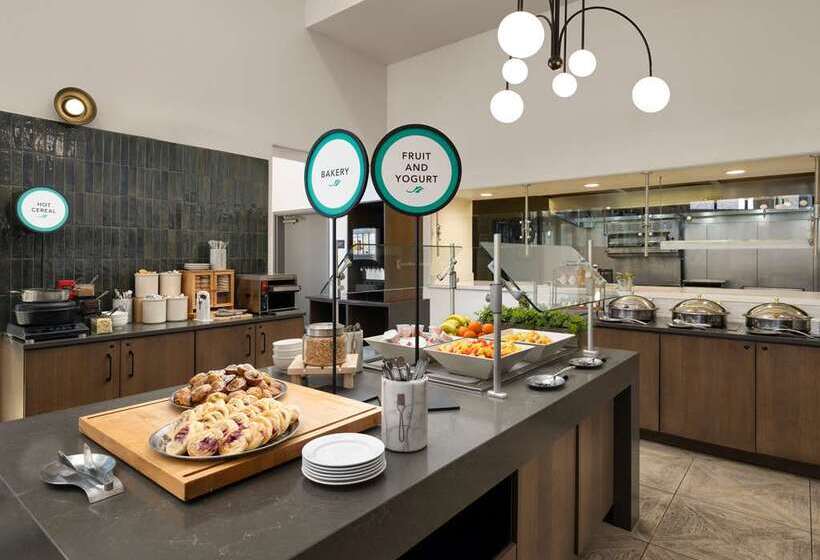 هتل Embassy Suites By Hilton Tucson Paloma Village