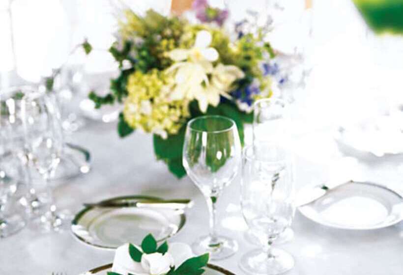 فندق Embassy Suites By Hilton Fort Myers Estero