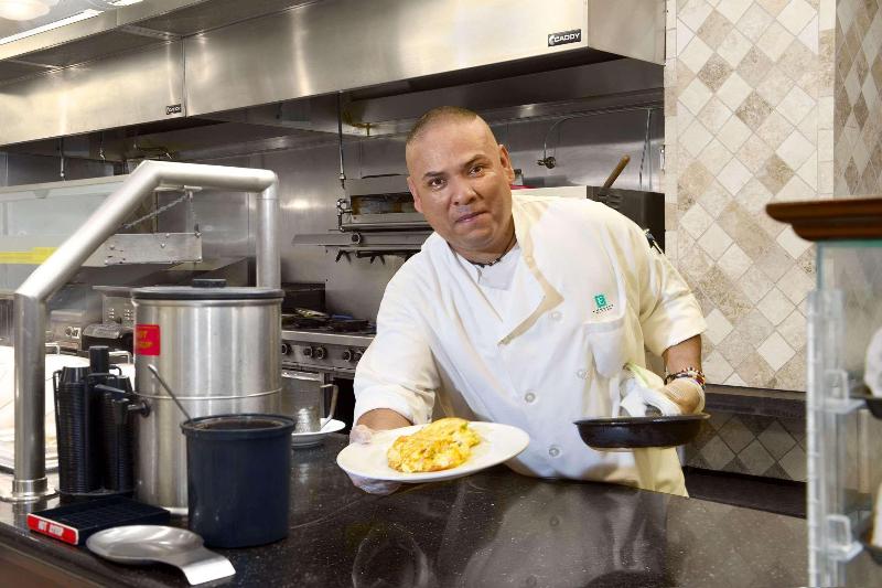 فندق Embassy Suites By Hilton Fort Myers Estero