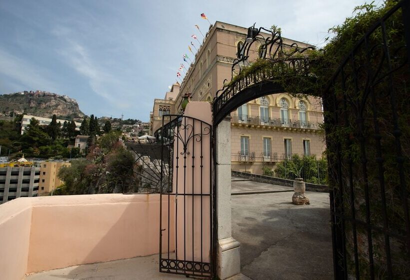 فندق Excelsior Palace