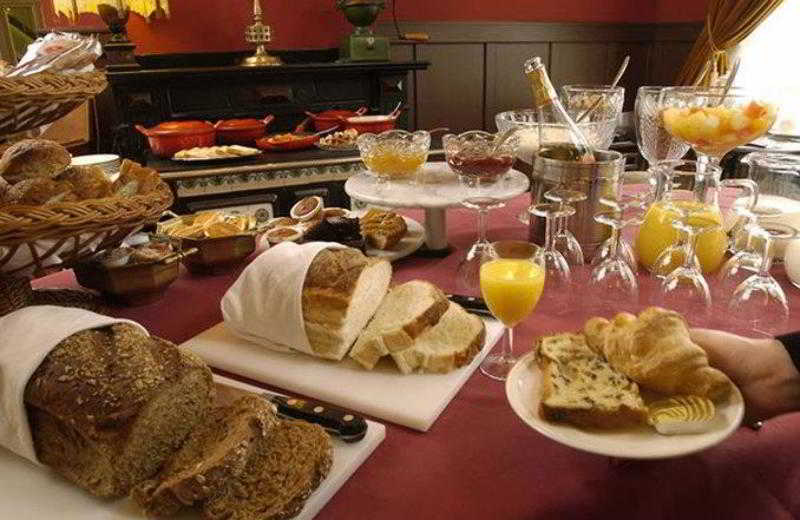 هتل Fidder Patrick S Whisky Bar