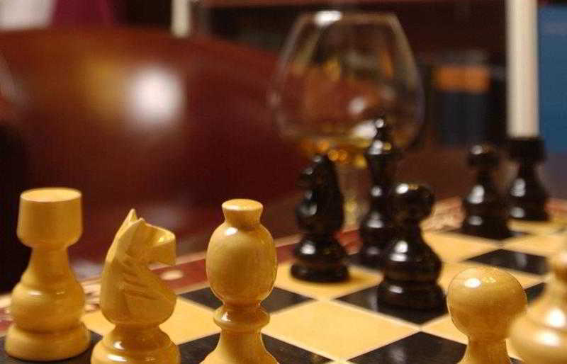 هتل Fidder Patrick S Whisky Bar