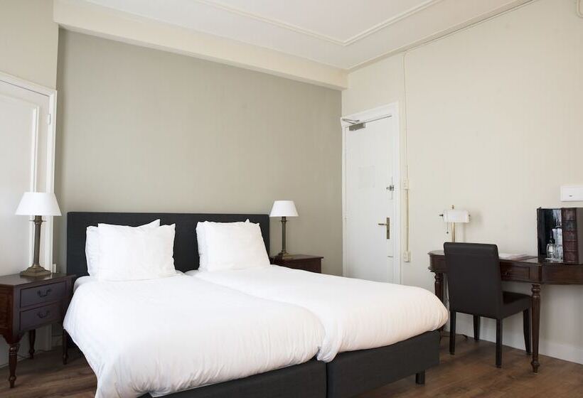 هتل Fidder Patrick S Whisky Bar