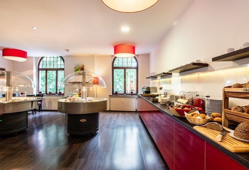 هتل Frechener Hof