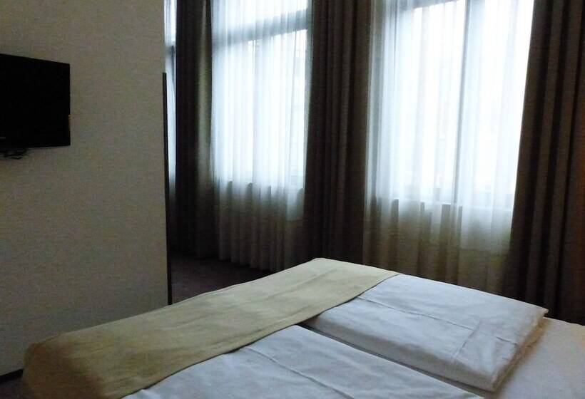 Grand Palace Hotel Hannover