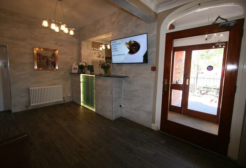 Отель Grange Moor