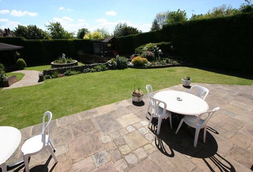 Отель Grange Moor