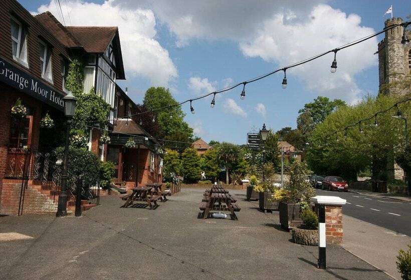 Отель Grange Moor