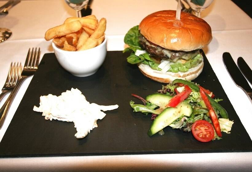 Отель Grange Moor