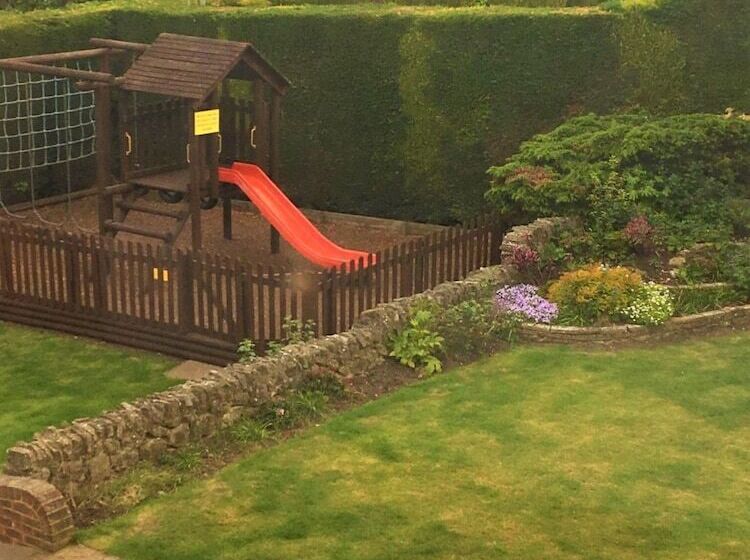 Отель Grange Moor