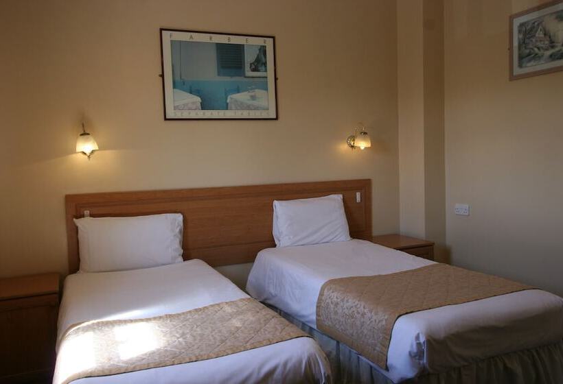 Отель Grange Moor