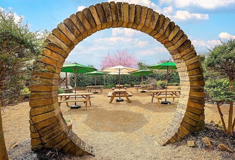 Great National Hotel Ballina