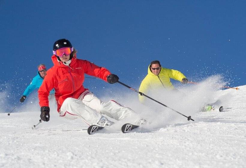 Guarda Golf Hotel & Residences