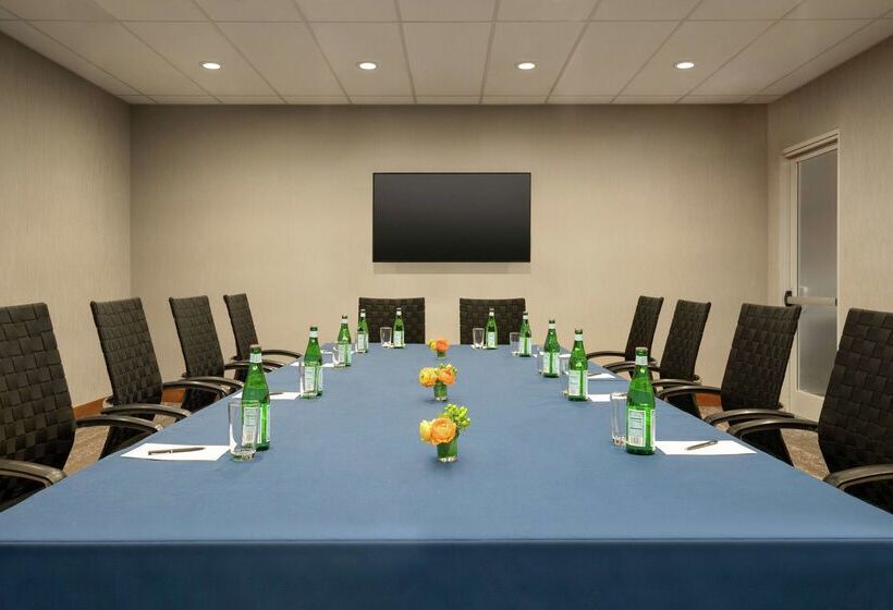 酒店 Hilton Baltimore Bwi Airport