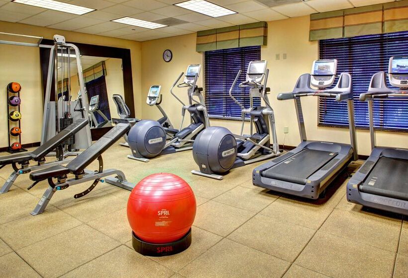 בית מלון כפרי Hilton Columbia Center