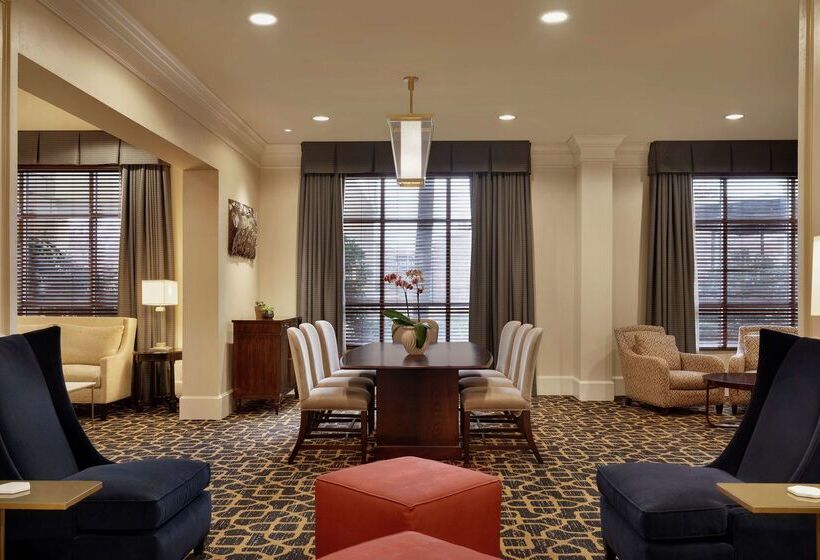 هتل Hilton Columbia Center