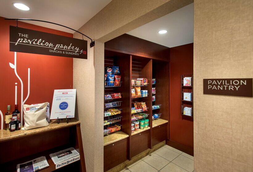 בית מלון כפרי Hilton Garden Inn Albany Medical Center