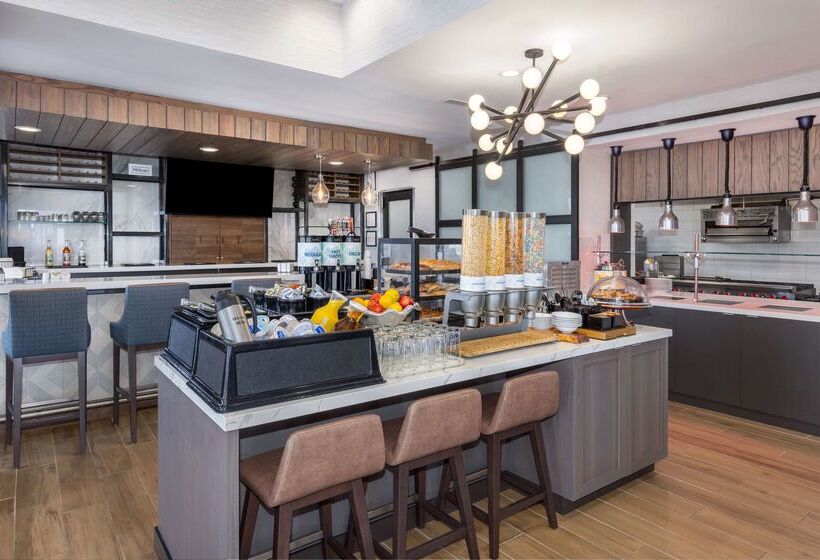 فندق Hilton Garden Inn Albuquerque / Journal Center