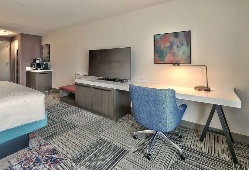 هتل Hilton Garden Inn Albuquerque / Journal Center