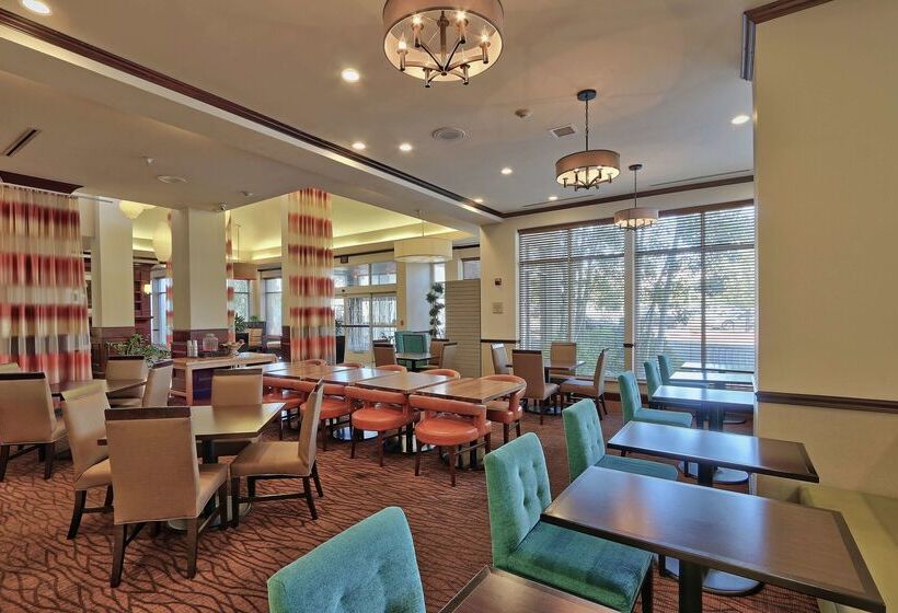 هتل Hilton Garden Inn Albuquerque Uptown