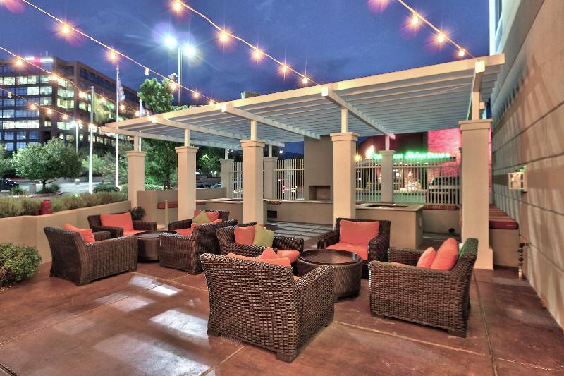 هتل Hilton Garden Inn Albuquerque Uptown