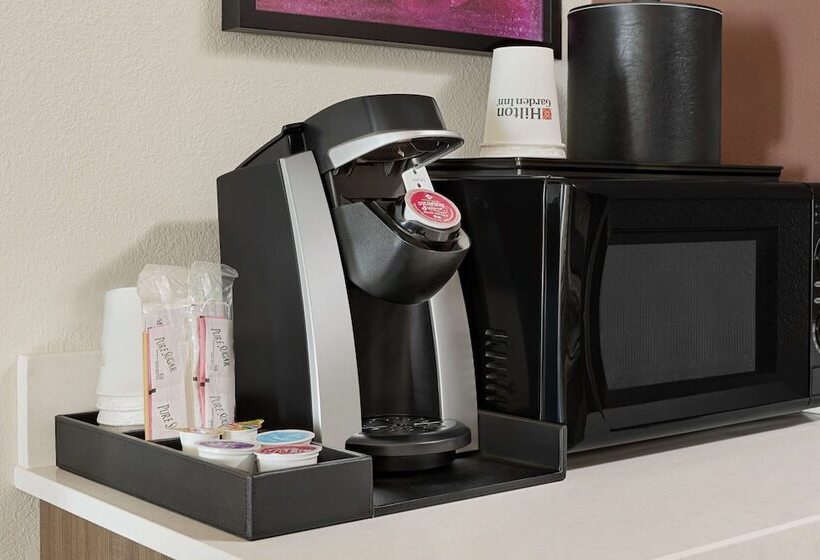 בית מלון כפרי Hilton Garden Inn Allentown Bethlehem Airport