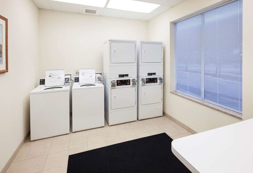 ホテル Hilton Garden Inn Austin North