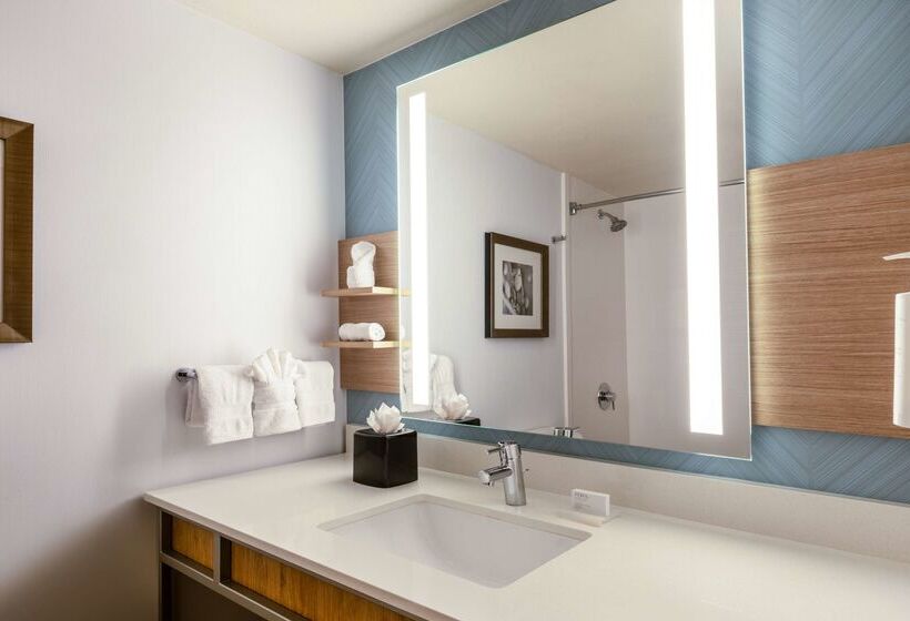 فندق Hilton Garden Inn Bakersfield