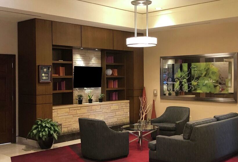 בית מלון כפרי Hilton Garden Inn Baltimore Inner Harbor