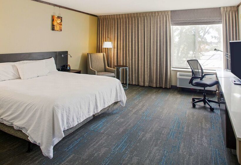 هتل Hilton Garden Inn Bentonville Rogers